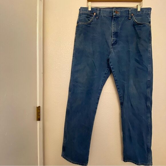 Wrangler men’s jeans Cowboy Cut Original Fit 100% cotton denim 38x32 - Picture 2 of 11